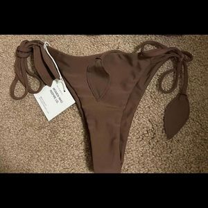 Benoa NWT Tunnels Bottom- Tahiti